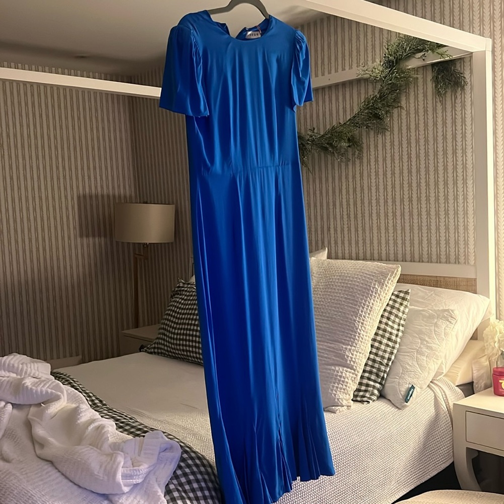 Beautiful Rhode dress never worn! Color and fabric so lovely